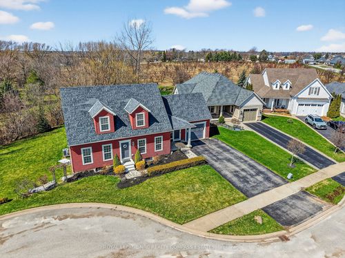 17 Mulberry Lane, Niagara on the Lake, ON, L0S1J0 | Card Image