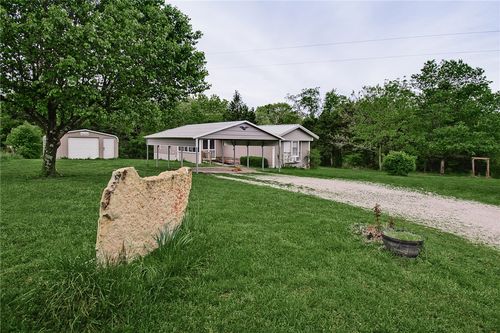 475 County Road 4351, Oak Grove, AR, 72660-9652 | Card Image