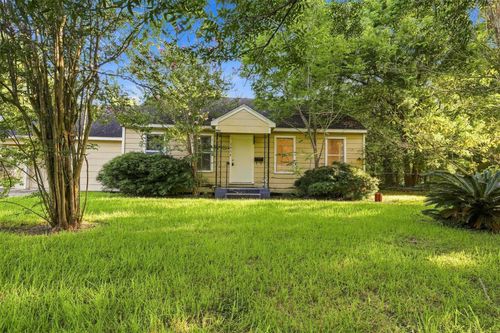 1914 Oaklawn Dr, La Marque, TX, 77568-5349 | Card Image