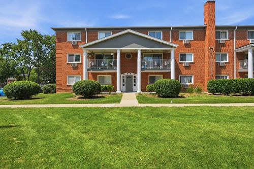2b-6 E Lillian Ave, Arlington Heights, IL, 60004-3853 | Card Image