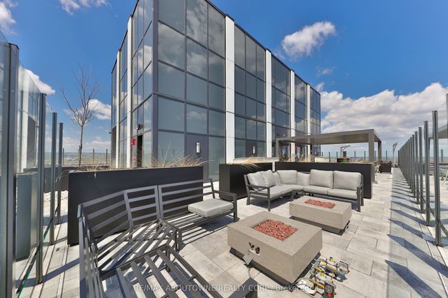2201 - 2007 James St, Condo with 3 bedrooms, 2 bathrooms and null parking in Burlington ON | Image 41