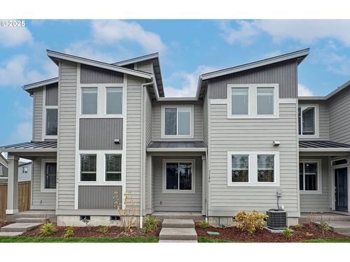 7186 Se Butternut Creek Pkwy, Hillsboro, OR, 97123-3995 | Card Image