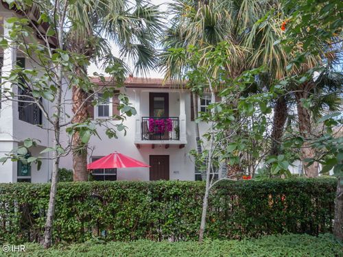 4670-4670 Acadian Trl, Coconut Creek, FL, 33073-3452 | Card Image