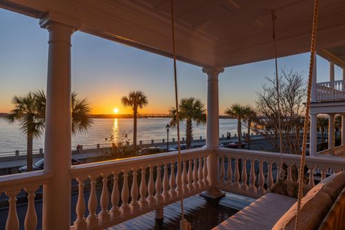 104 Murray Blvd, Charleston, SC, 29401-1811 | Card Image