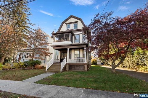 10 Almira St, Bloomfield, NJ, 07003-3606 | Card Image