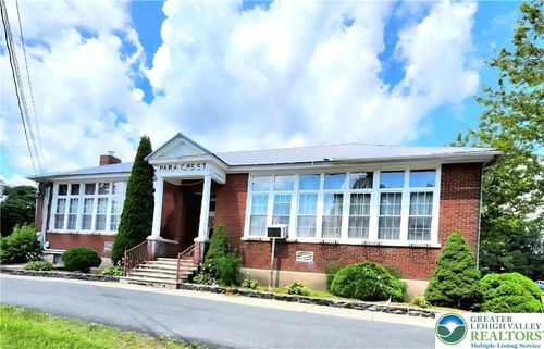 15 Berkley Rd, Barnesville, PA, 18214-2152 | Card Image