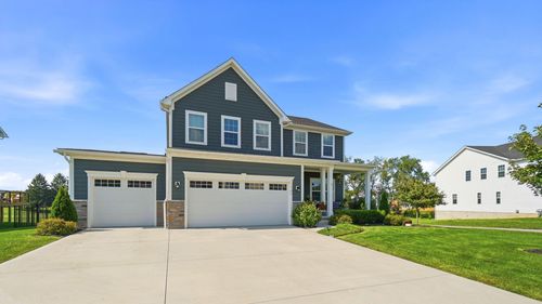 1302 Clover St, Sunbury, OH, 43074-9820 | Card Image
