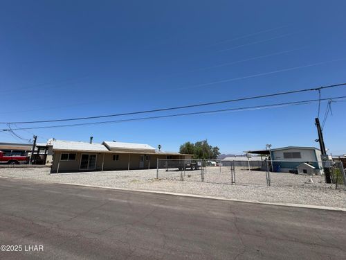 31567 94th St, Parker, AZ, 85344-9496 | Card Image