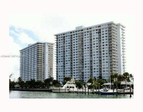 122-500 Bayview Dr, Sunny Isles Beach, FL, 33160-4748 | Card Image