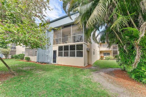 877 Flanders S, Delray Beach, FL, 33484-5343 | Card Image