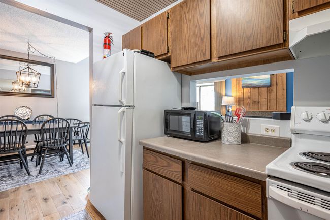2 - 2 Fir Trail, Condo with 2 bedrooms, 2 bathrooms and null parking in SPRINGVILLE WI | Image 18