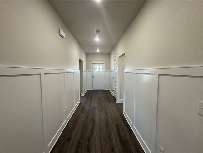 Welcoming entryway | Image 15