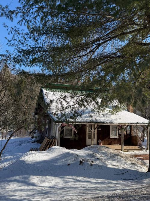 1302 Vt Route 109, Waterville, VT, 05492-9540 | Card Image