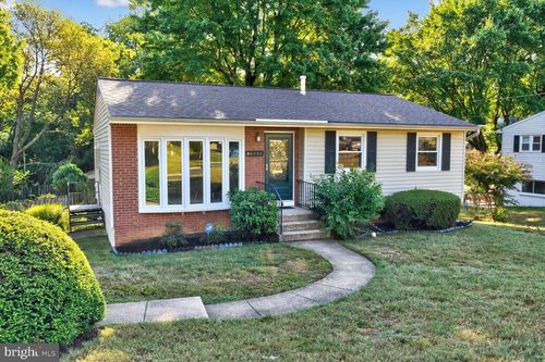 6121 Squire Ln, ALEXANDRIA, VA, 22310-2012 | Card Image