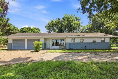 817 Masonic Oak Dr, Brazoria, TX, 77422-5663 | Card Image