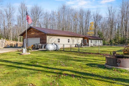 W4794 Birch Creek Road, Menominee, MI, 49858 | Card Image