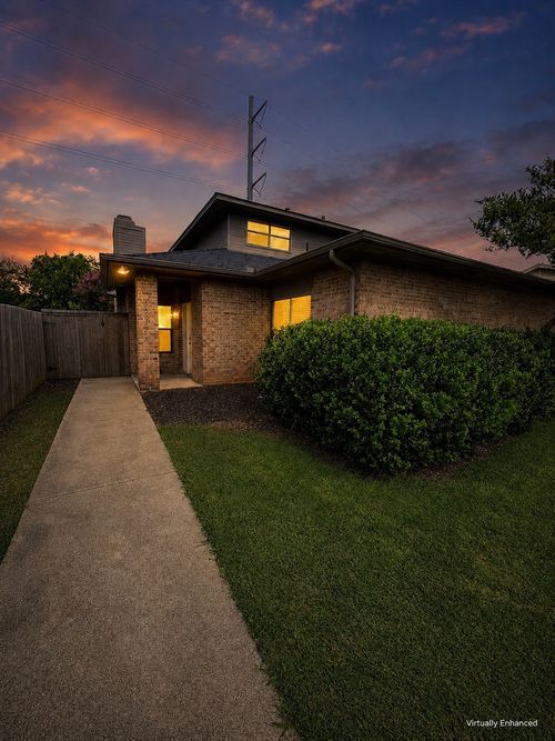 13327 Daystrom Ct, Dallas, TX, 75243-2521 | Card Image