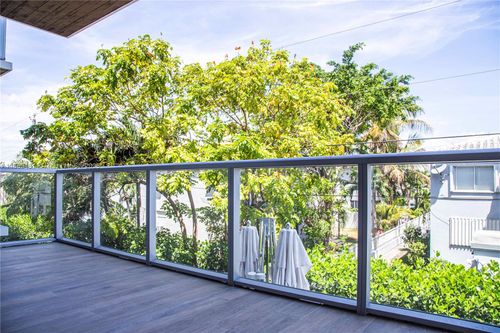 apt-203-529 Sw 11th St, Miami, FL, 33129-1062 | Card Image