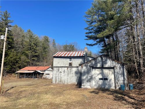 6261 Cunningham Creek Rd, Canisteo, NY, 14823-9660 | Card Image