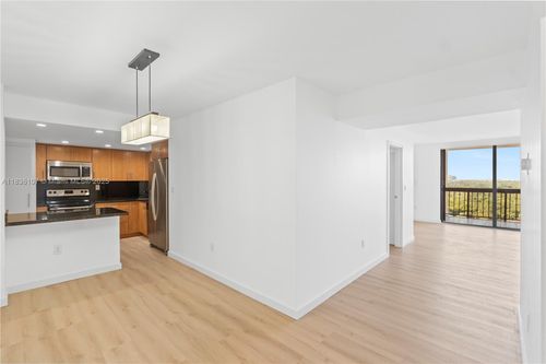 apt-1908-2333 Brickell Ave, Miami, FL, 33129-2415 | Card Image