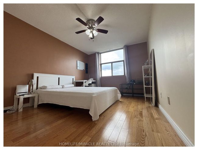 1409 - 2760 Carousel Cres, Condo with 2 bedrooms, 2 bathrooms and 1 parking in Gloucester ON | Image 36