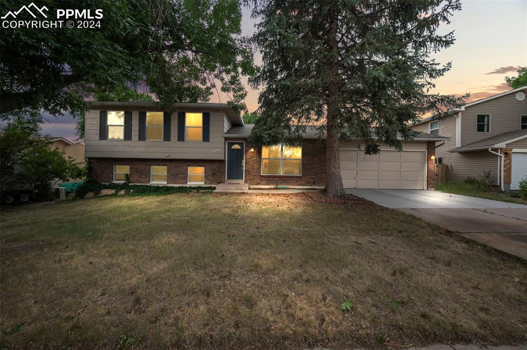 Trout Creek Pass Dr, Colorado Springs, CO 80917