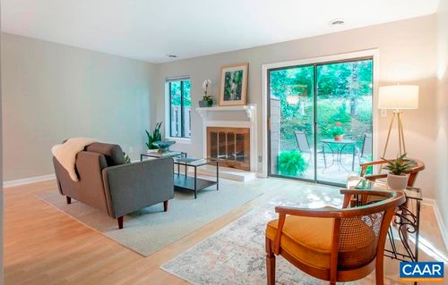 943 Southampton Dr, CHARLOTTESVILLE, VA, 22901-3766 | Card Image