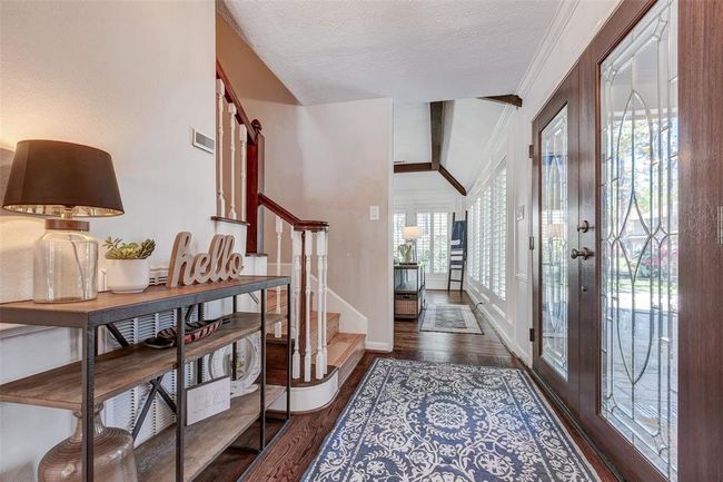 Front entry into Family Room | Image 7