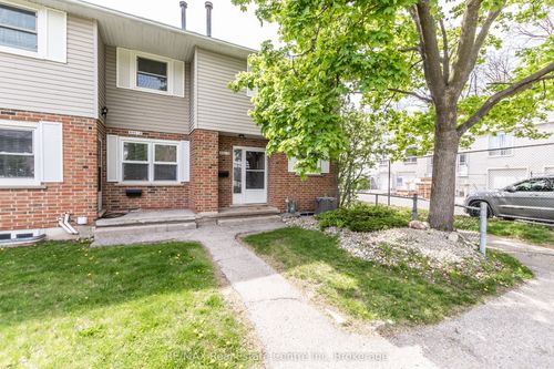 9-440 Pioneer Dr, Kitchener, ON, N2P1H6 | Card Image