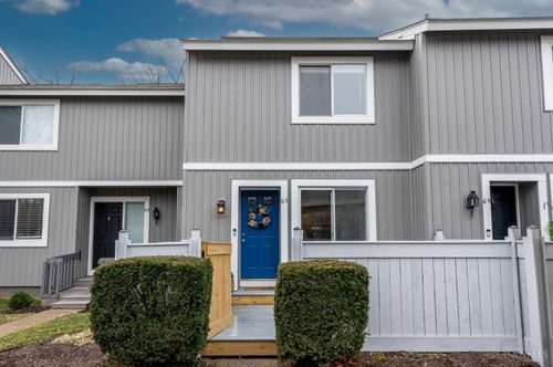 65 Twin Lakes Dr, Fairfield, OH, 45014-5251 | Card Image