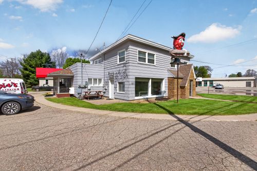 124 S Brooklyn Road, Napoleon Township, MI, 49201 | Card Image