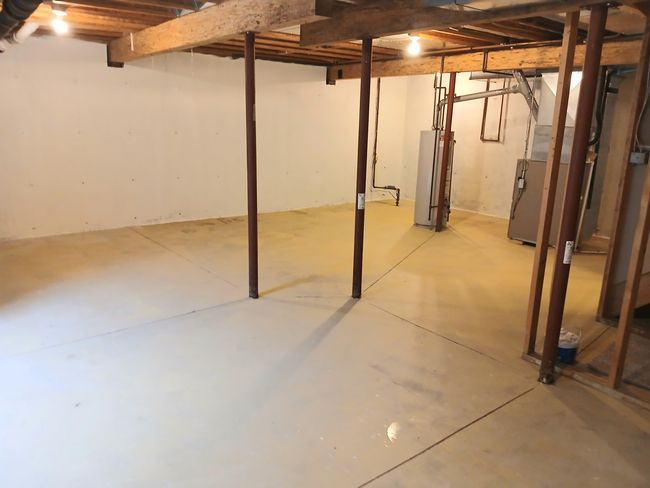 313 Manning Dr, Townhouse with 3 bedrooms, 3 bathrooms and 4 parking in DeKalb IL | Image 11
