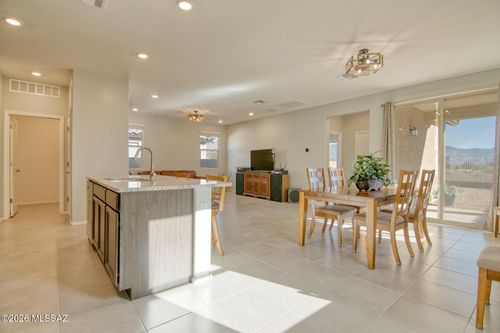 7788 S Golden Bell Dr, Tucson, AZ, 85747-0088 | Card Image