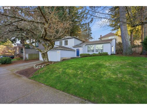 2901 Carriage Way, West Linn, OR, 97068-2253 | Card Image
