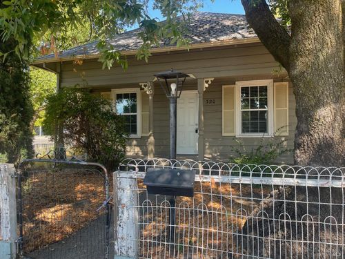 320 W 1st St, Cloverdale, CA, 95425-3611 | Card Image