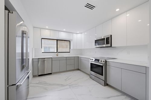 33-15378 Lakes Of Delray Blvd, Delray Beach, FL, 33484-4376 | Card Image