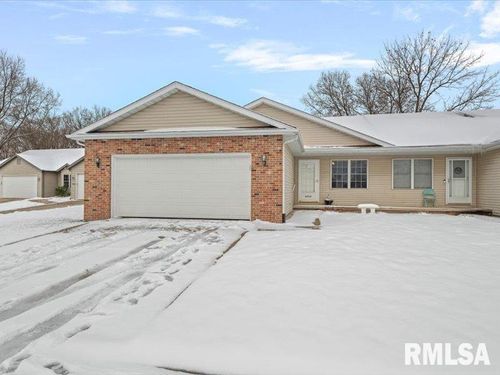 2909 Ocala Ln, Springfield, IL, 62707-7402 | Card Image