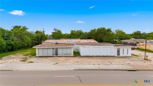 4107 Port Lavaca Dr, Victoria, TX, 77901-8771 | Card Image