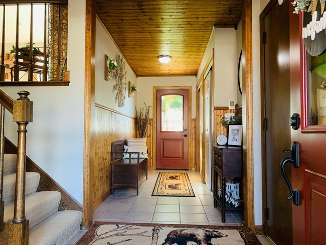 Front Door Entry into Foyer | Image 5