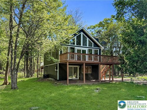 18 New Birch St, Lake Harmony, PA, 18624-2205 | Card Image