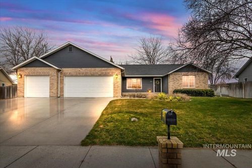 2306 Hillcrest Drive, Twin Falls, ID, 83301 | Card Image