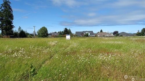 999 W Hemlock St, Sequim, WA, 98382 | Card Image