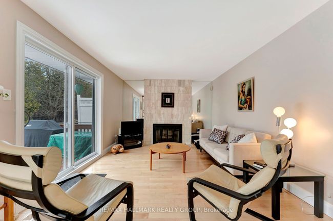 2121 Fillmore Cres, House other with 5 bedrooms, 4 bathrooms and 4 parking in Gloucester ON | Image 14