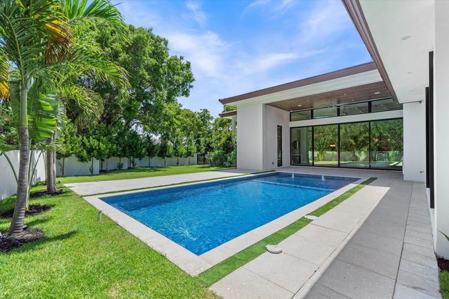 2265 Ne 30 Th Ct, House other with 4 bedrooms, 5 bathrooms and null parking in Lighthouse Point FL | Image 38