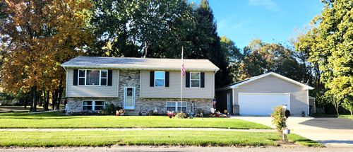 1198 Csokasy Ln, Hobart, IN, 46342-5869 | Card Image