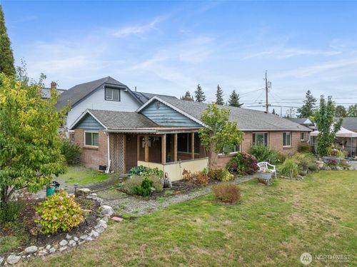 702 E 51st St, Tacoma, WA, 98404-2031 | Card Image