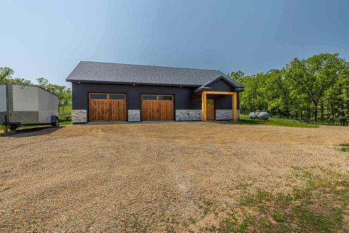 W8858 State Road 39, Blanchardville, WI, 53516-9633 | Card Image