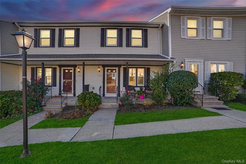 204 Mallard Way, Peekskill, NY, 10566-4173 | Card Image