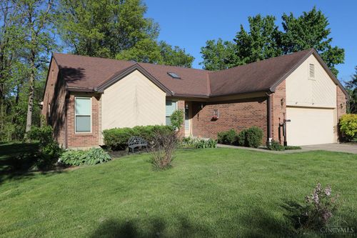 7790 Strawberry Hill Ln, Maineville, OH, 45039-8990 | Card Image