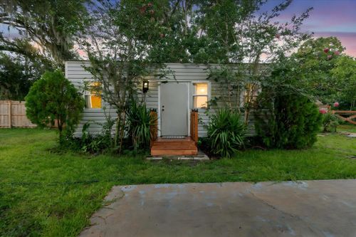 9916 E Gulf To Lake Hwy, Inverness, FL, 34450-5435 | Card Image